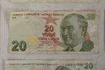 Turkisk 10 & 20 Lira, Dansk 5 sedel. A196