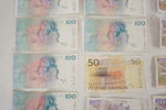 Svenska 100, 50 & 20 Sedlar. A197