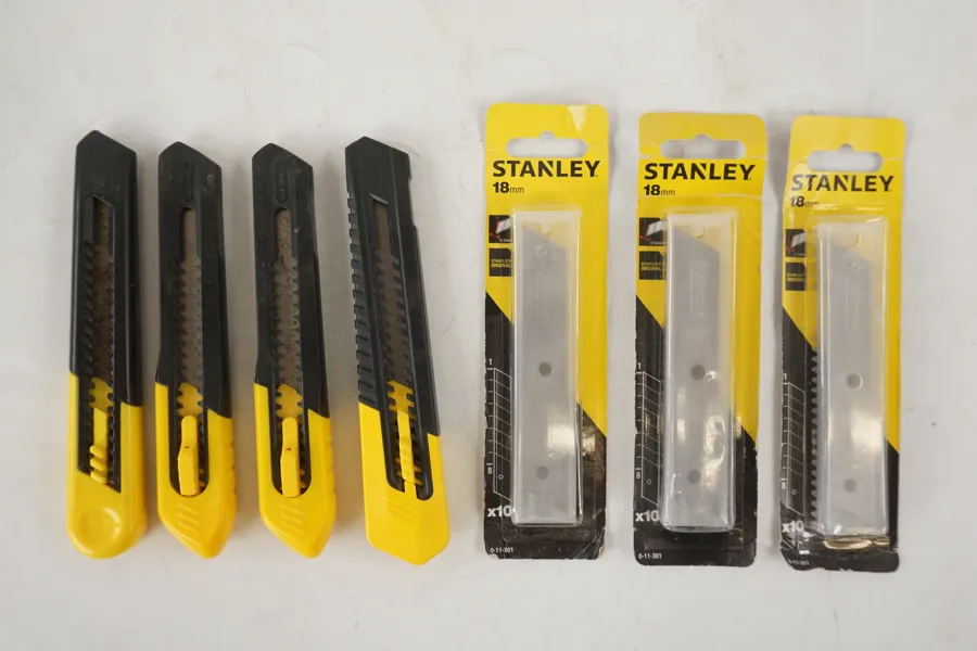 4st Stanley Brytbladskniv +extra Brytblad. A286