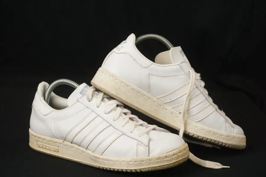 Adidas Century Skor. A287