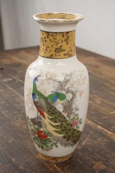 Japansk Påfågel Vas. G57