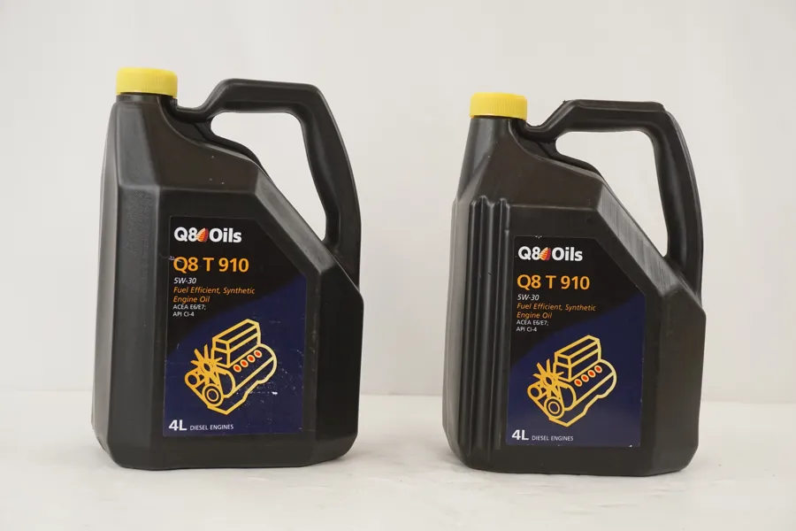 2st 4L Q8 T 910 5W-30 Motorolja. M57