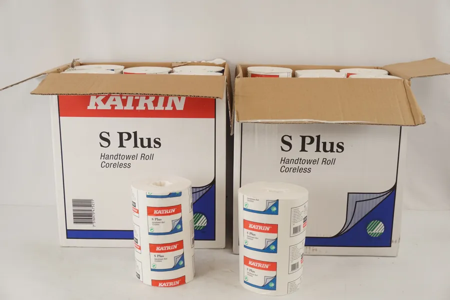 2frp a 12st Katrin S Plus Pappersrullar. M68