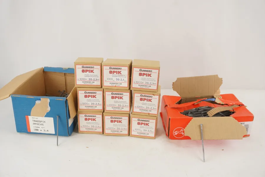 9st frp Gunnebo 20x2,1mm Spikar mm. A300