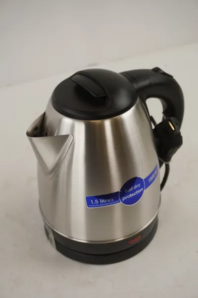 Rusta Elektrisk 1,5L Vattenkokare. C57