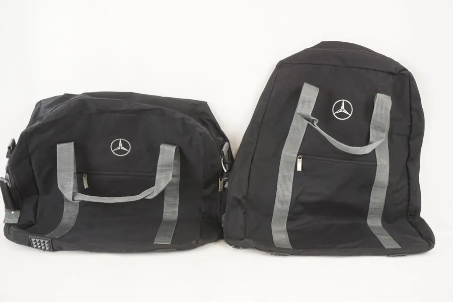 2st Mercedes Benz Resväskor. A313