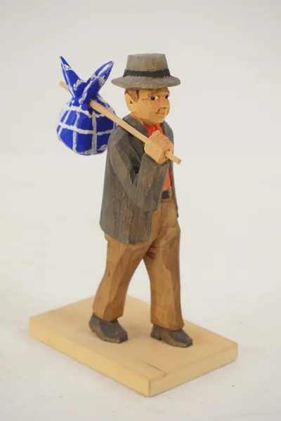 Träfigur Vandringsman. A84