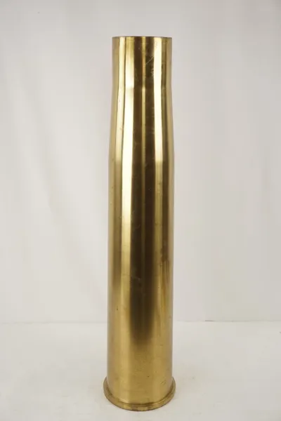 Stor tomhylsa i mässing 11kg. B10