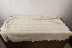 Virkad bordsduk. BC184