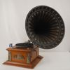 Trattgrammofon, svart. B211