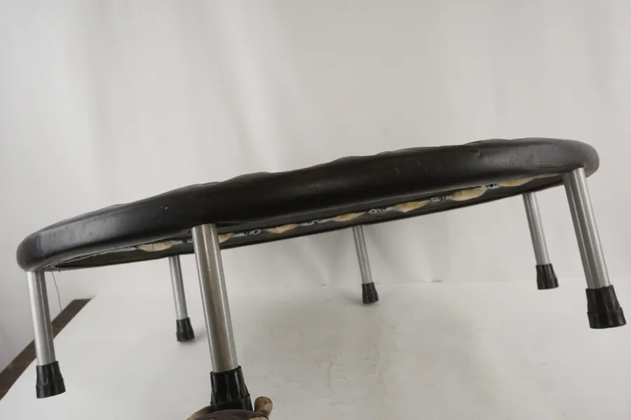 Mini Trampolin. B298/
