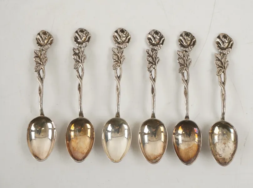 Rosen Teskedar i silver 45g. A200
