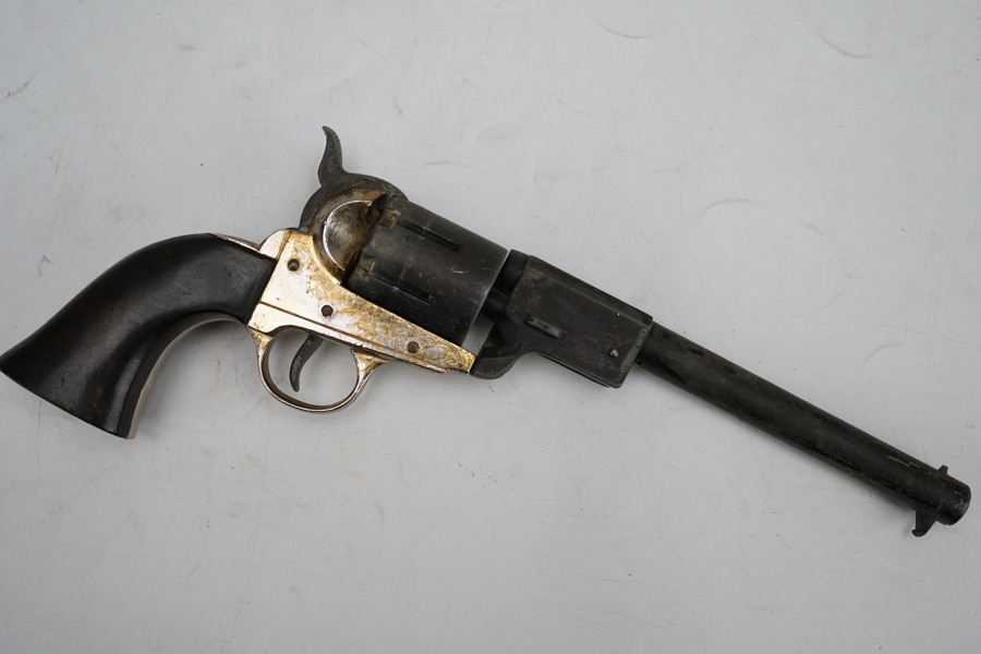 Colt slaglåsrevolver replika. A218