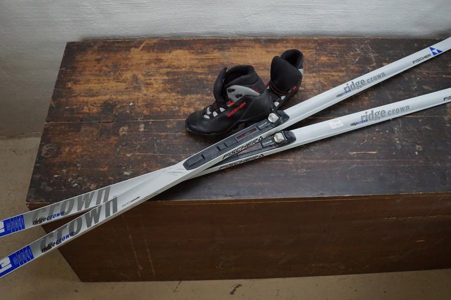 Fischer Ridge Crown skidor med Salomon pjäxor. B124