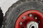 2st Trelleborg T539 140-6 6PR däck på fälg. B350