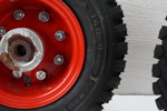 2st Trelleborg T539 140-6 6PR däck på fälg. B350