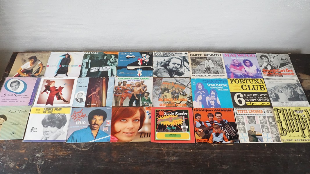 24st Vinylskivor Stevie Wonder Lionel Richie m.m. A430