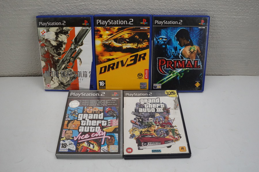 5st Playstation 2 spel Grand Theft Auto m.m. A15