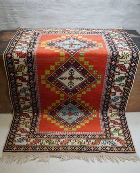 Orientalisk matta maskingjord. B250