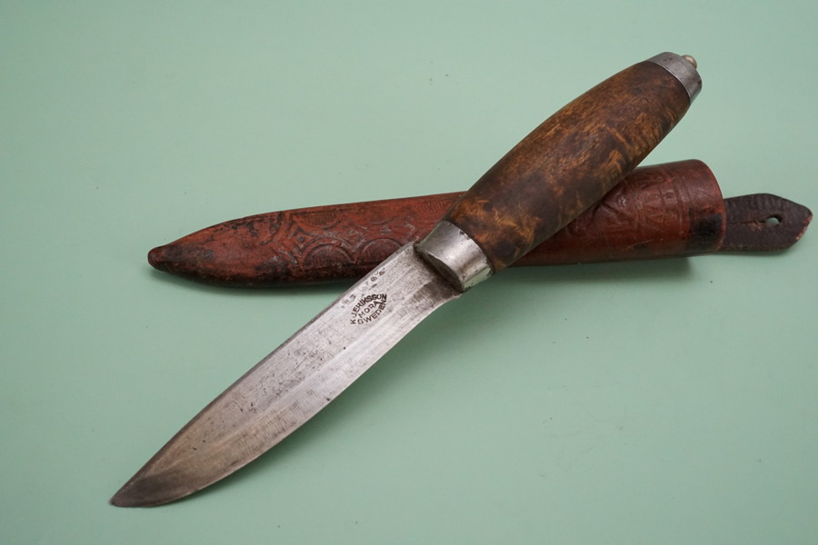 K.J. Eriksson Mora kniv. M12